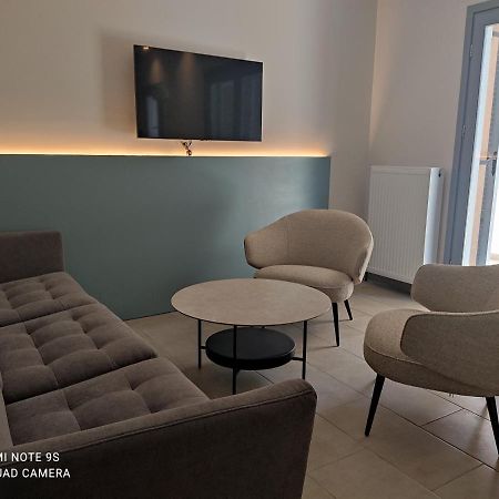 Blue Rose Luxury And Comfort Apartment At The Centre Of Preveza Exteriör bild