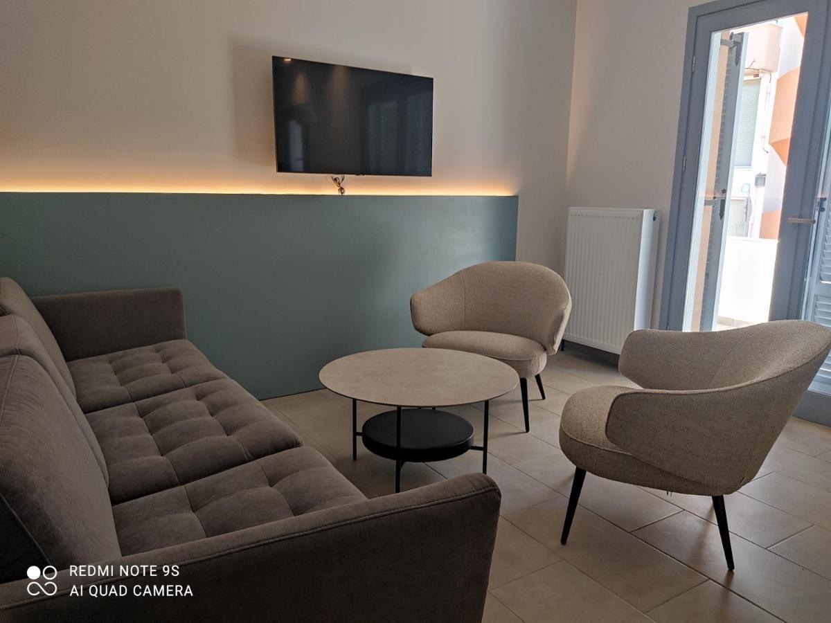 Blue Rose Luxury And Comfort Apartment At The Centre Of Preveza Exteriör bild