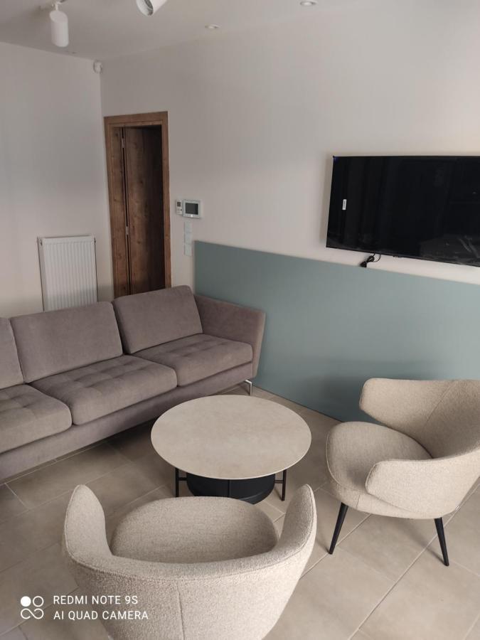 Blue Rose Luxury And Comfort Apartment At The Centre Of Preveza Exteriör bild