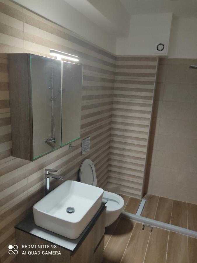 Blue Rose Luxury And Comfort Apartment At The Centre Of Preveza Exteriör bild